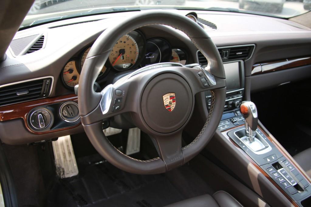 20140000 Porsche 911 Turbo S