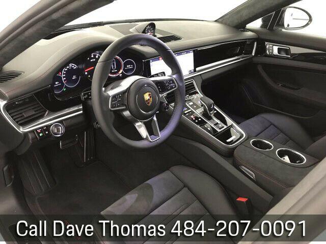 2020 GTS New Turbo 4L V8 32V Automatic AWD Hatchback Premium Bose