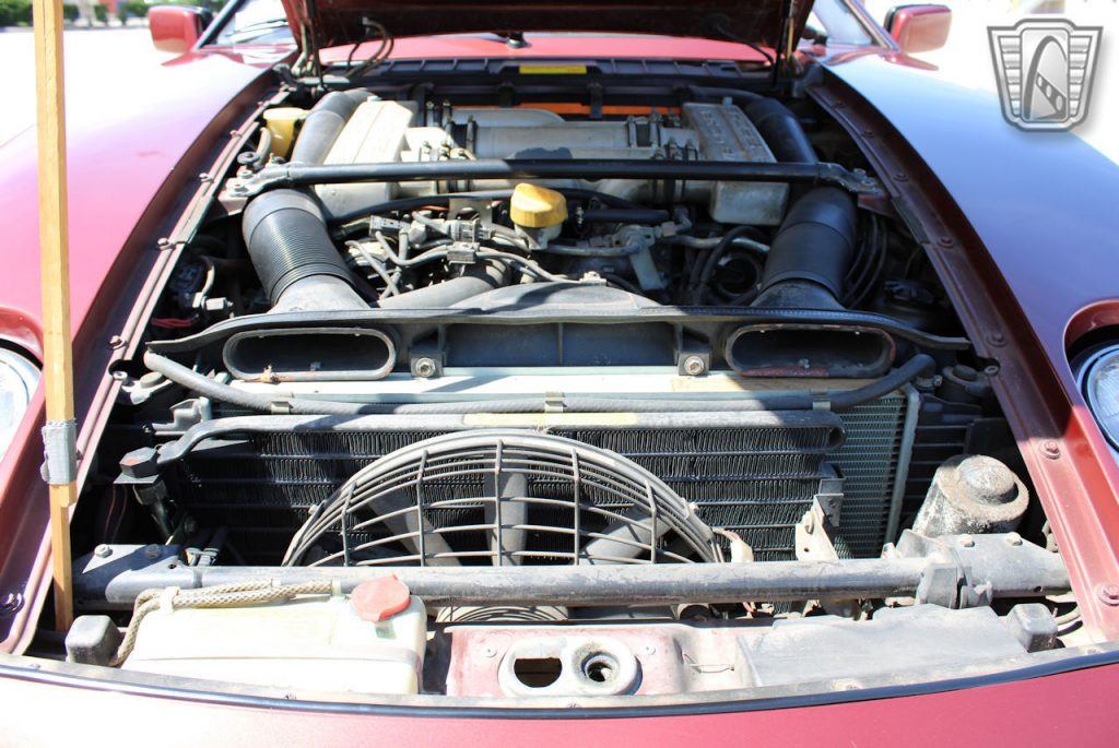 Burgundy 1985 Porsche 928 Numbers Matching, Actual Miles 5.0L V8 F DOHC 32V 4 S