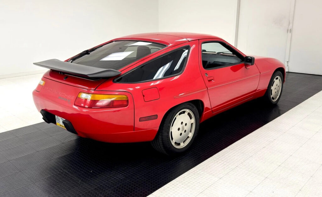 1987 Porsche 928 S4 Coupe
