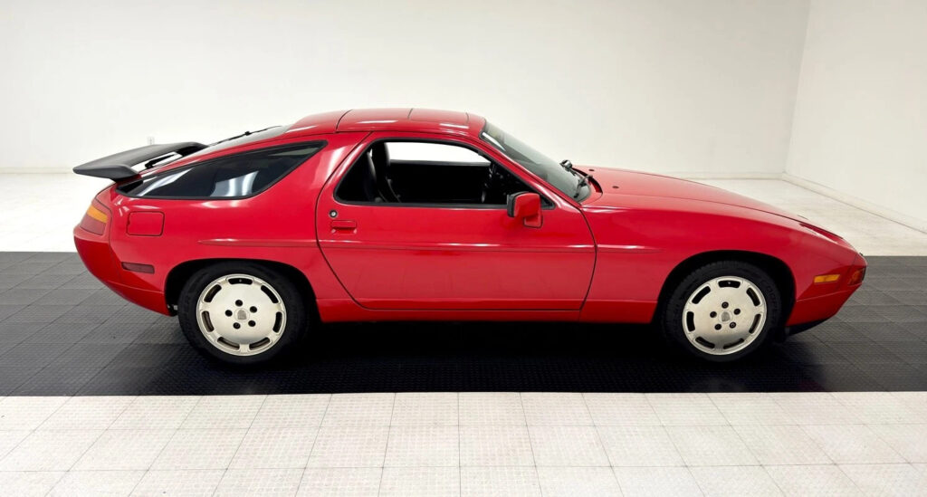 1987 Porsche 928 S4 Coupe
