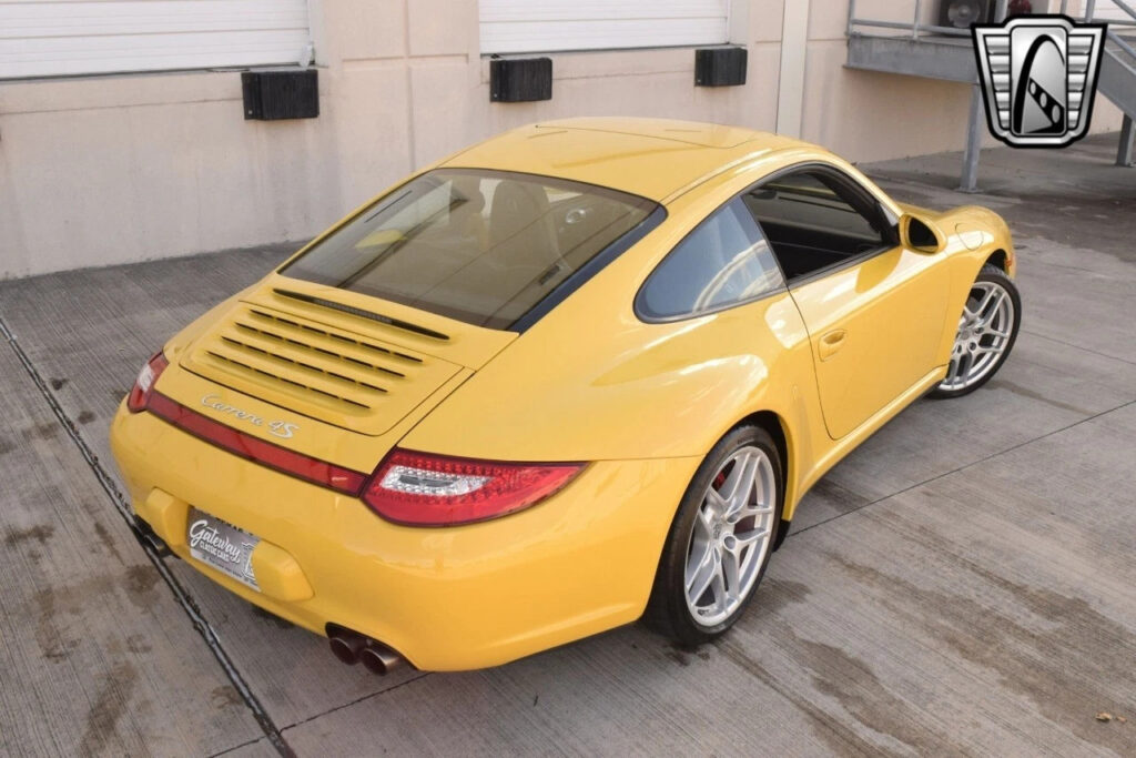 Yellow 2009 Porsche 911 Coupe 3.8 Liter