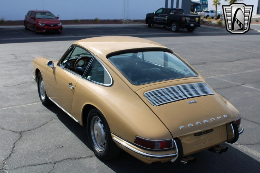 Brown 1967 Porsche 912 Coupe Flat 4  5 Speed Manual