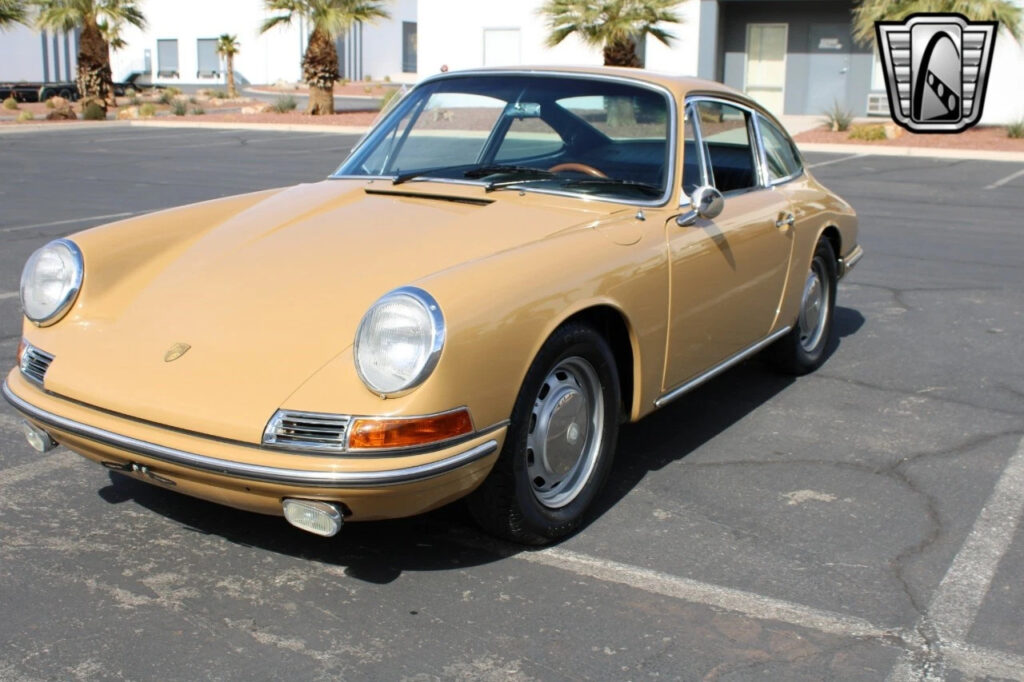 Brown 1967 Porsche 912 Coupe Flat 4  5 Speed Manual