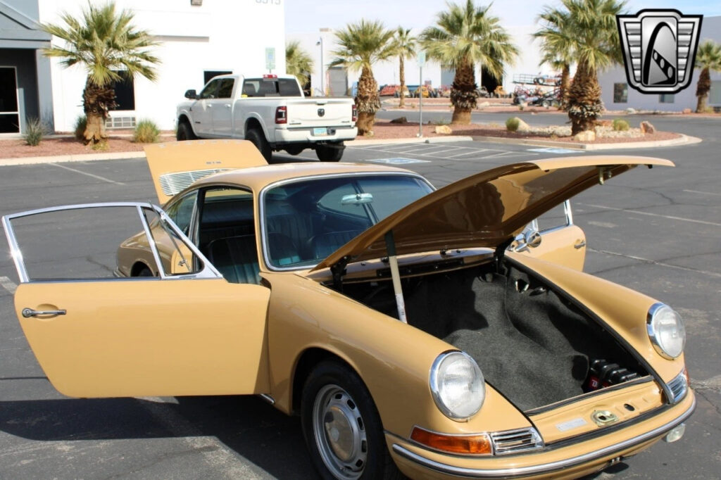 Brown 1967 Porsche 912 Coupe Flat 4  5 Speed Manual